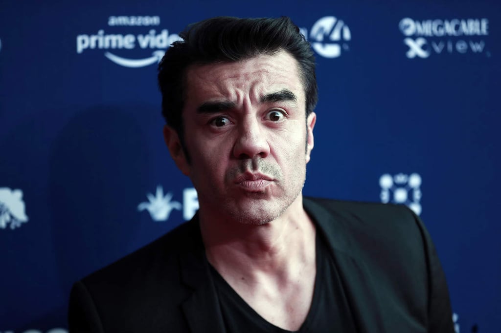 Adrián Uribe es criticado por foto en Instagram