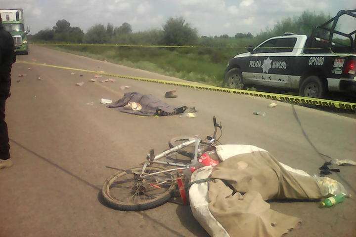 Camión mata a ciclista de 67 años; arrestan al chofer