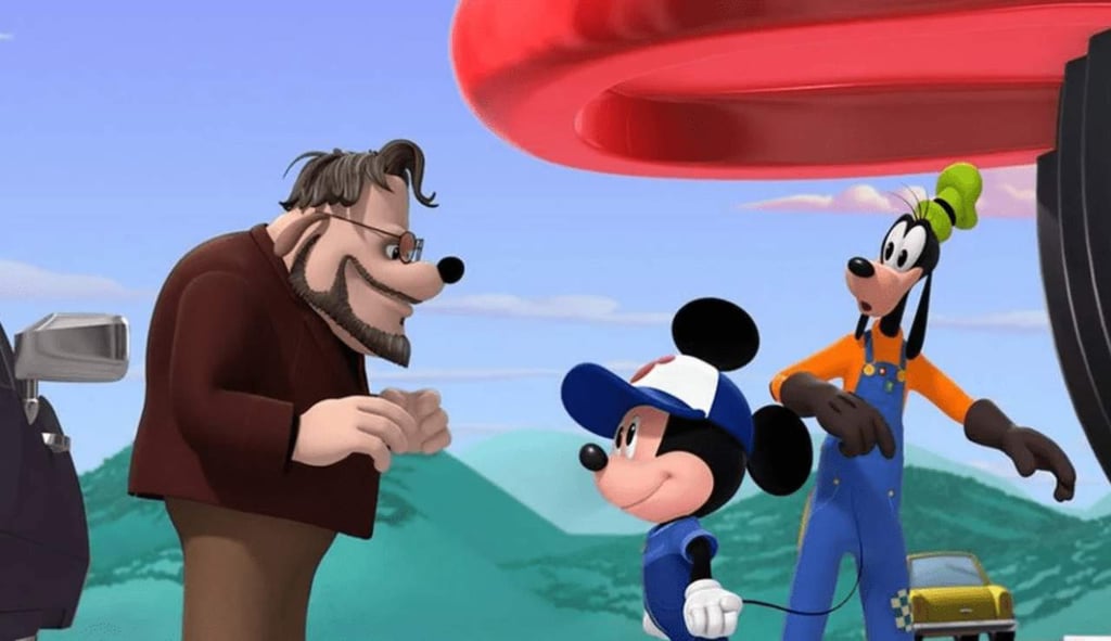 Guillermo del Toro ahora es amigo de 'Mickey Mouse'