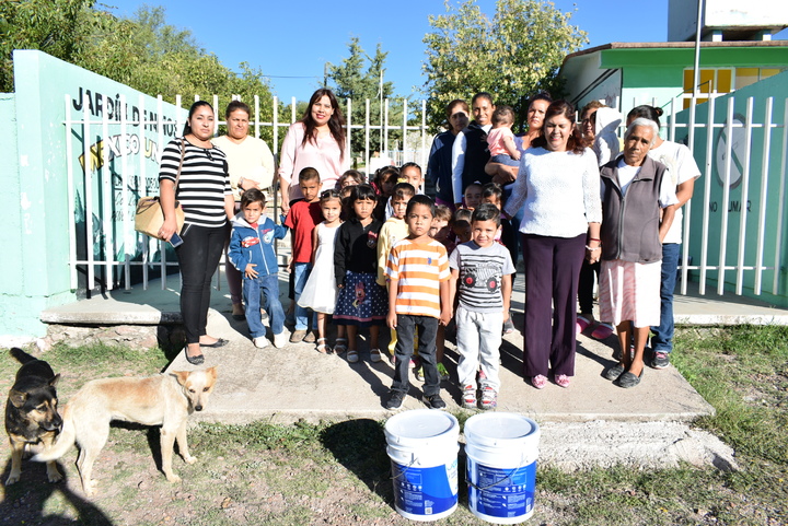 Jardín de niños recibe apoyo del Municipio