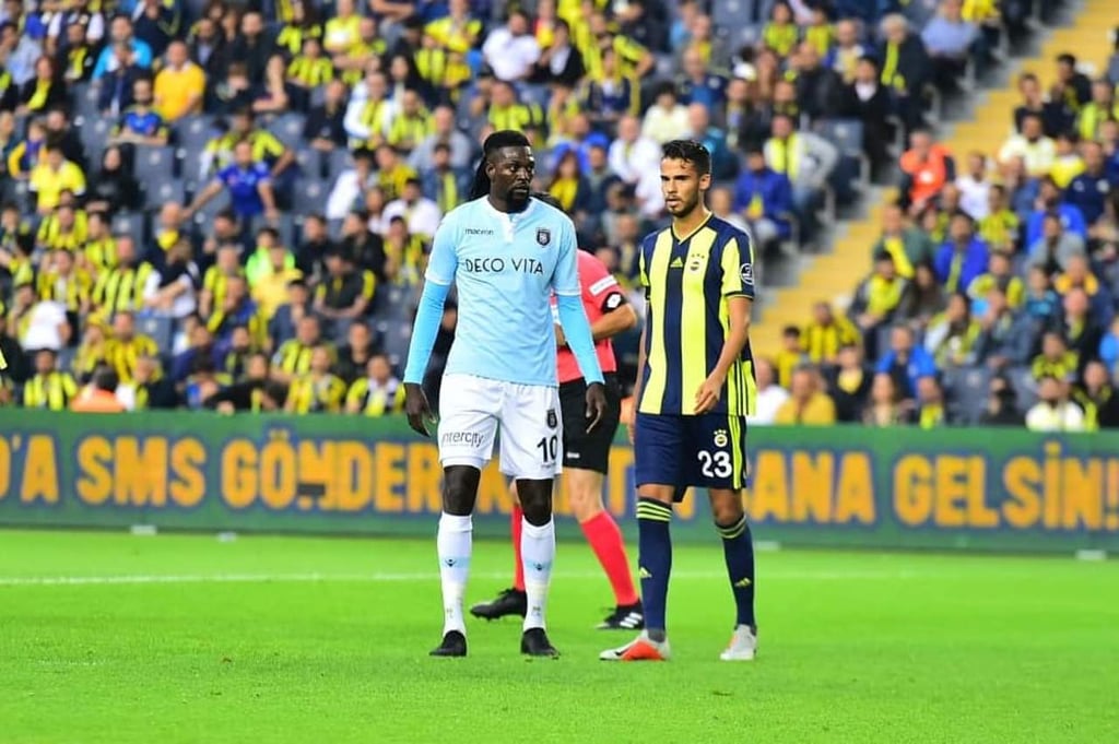 Reyes y Fenerbahçe siguen sin sumar en Turquía