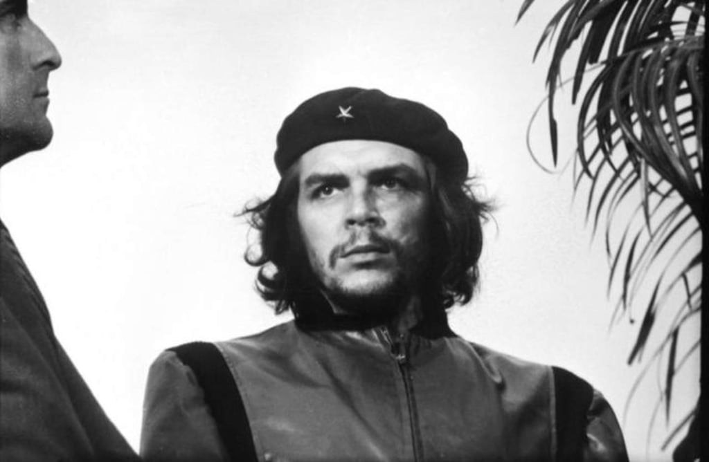 1967: Ernesto 'Che' Guevara, histórico revolucionario y político, es asesinado