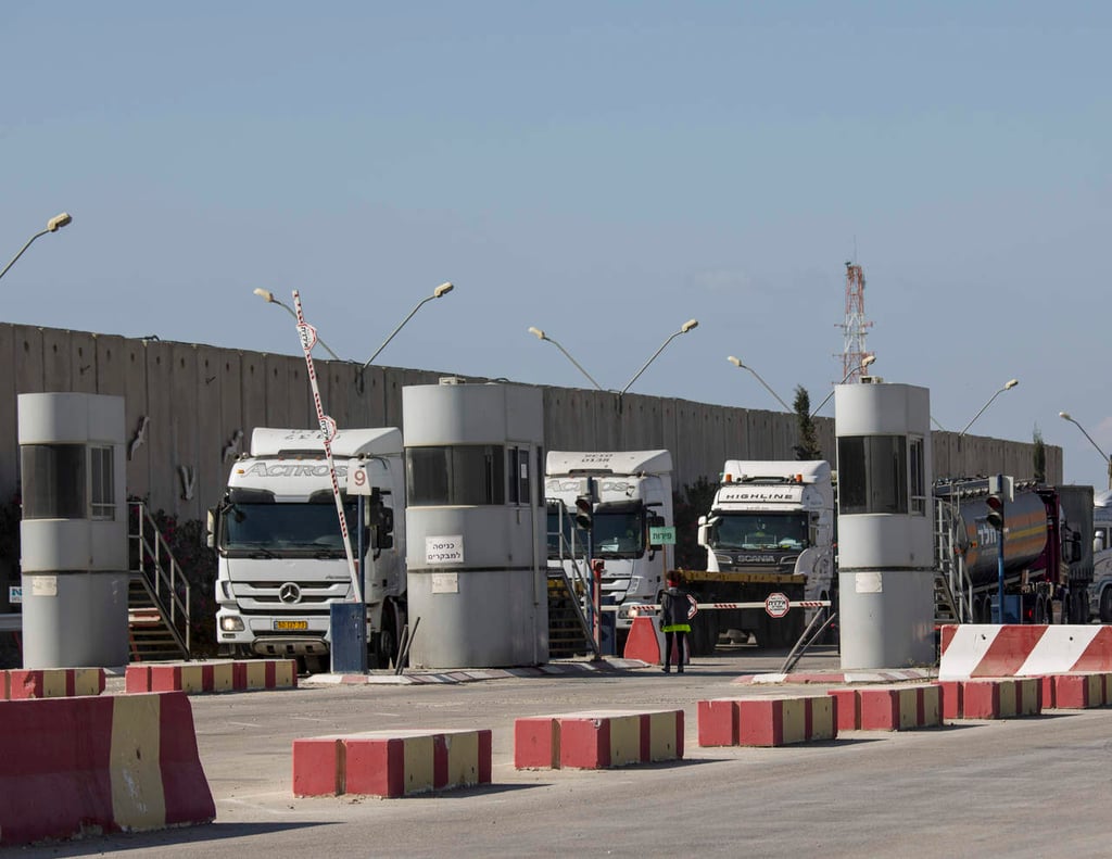 Israel cancela envíos de combustible a Gaza tras protestas