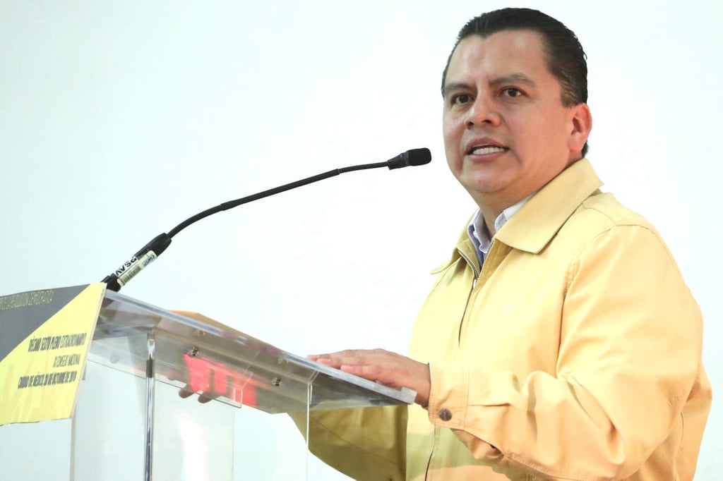 Manuel Granados acusa a AMLO de crisis económica en el PRD