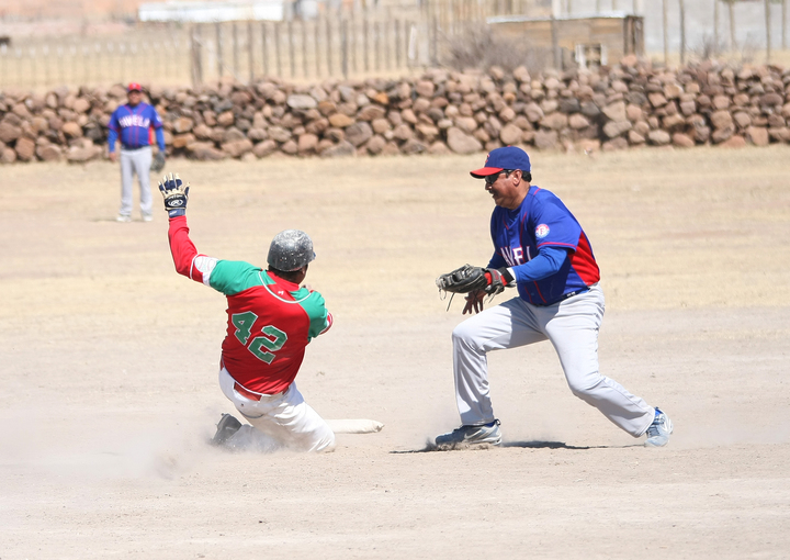 Se busca monarca pelotero