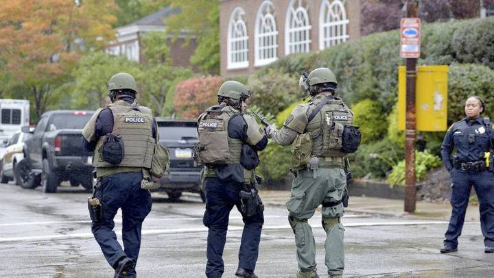 Ataque a sinagoga deja 11 fallecidos