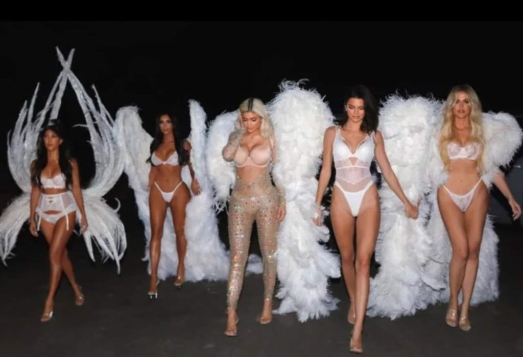 Las Kardashian se disfrazan de Ángeles de Victoria's Secret