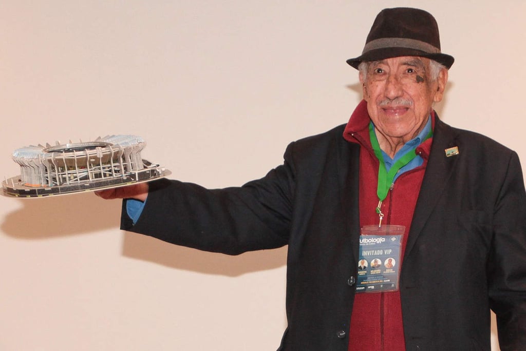 Melquiades Sánchez, voz del Azteca, fallece a los 90 años
