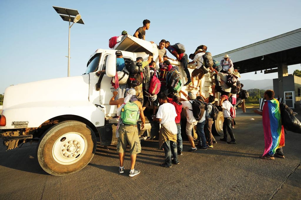 Reporta CNDH dos camiones de migrantes desaparecidos