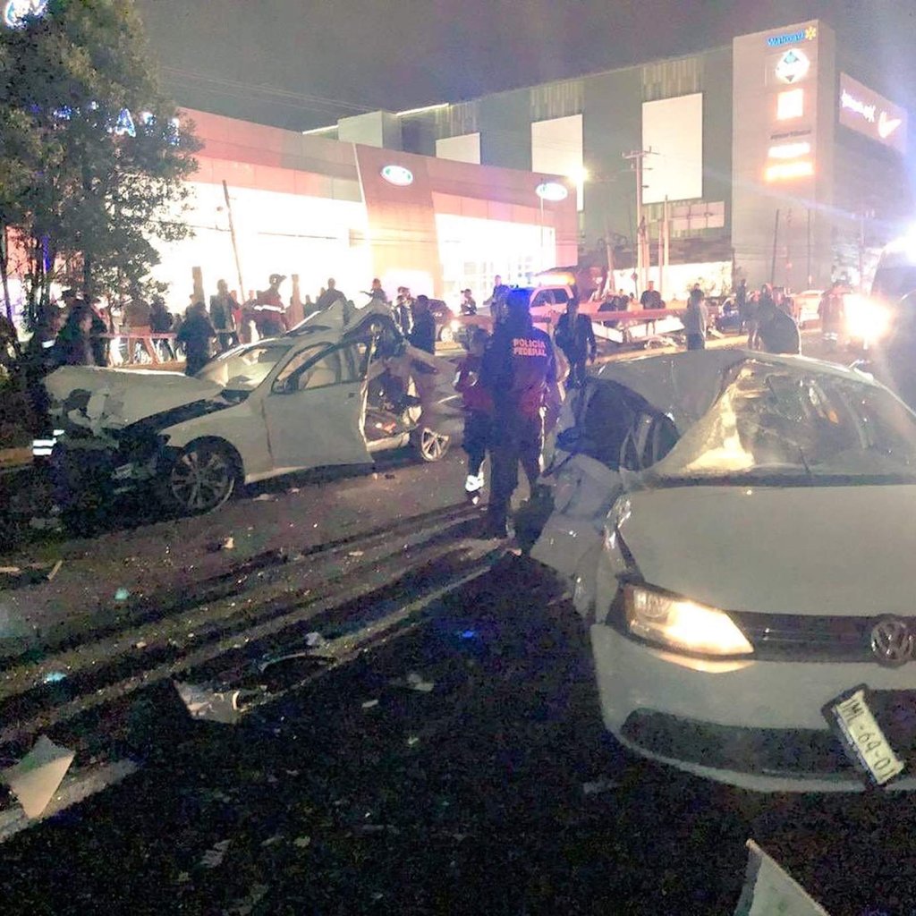 Choque múltiple deja 7 muertos en la autopista México-Toluca