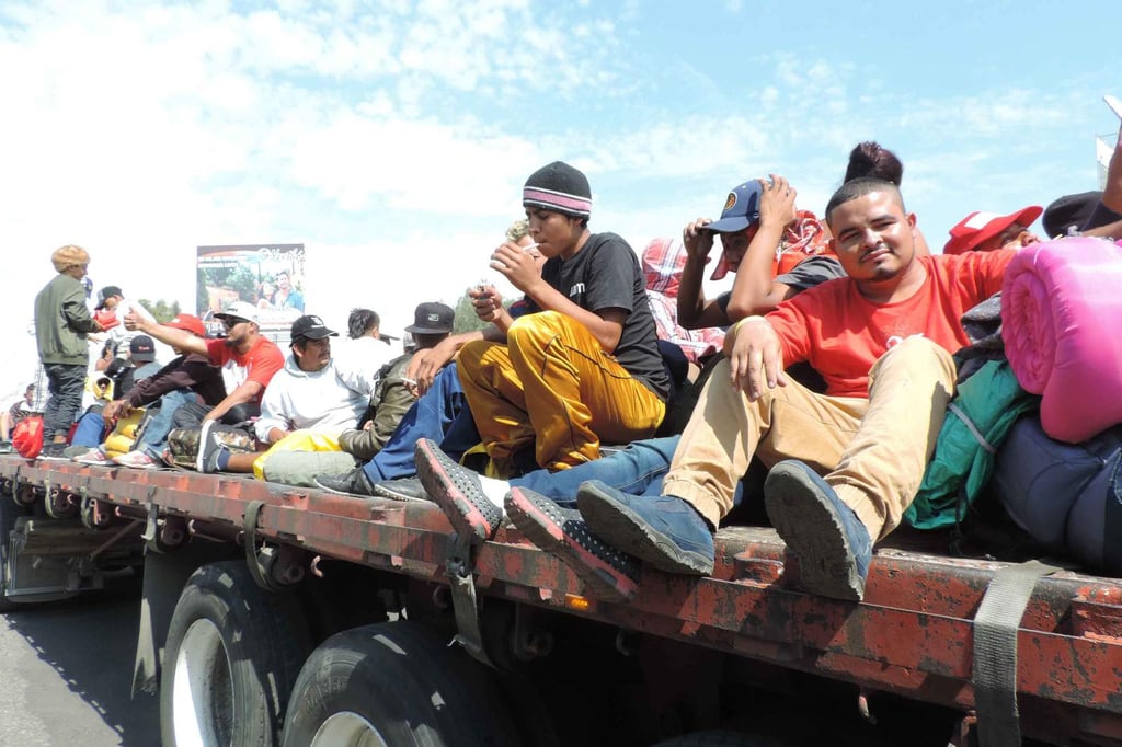'No somos vagabundos', dicen integrantes de la caravana