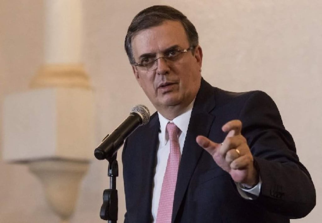 Ebrard y Pompeo revisan detalles por toma de protesta de Obrador