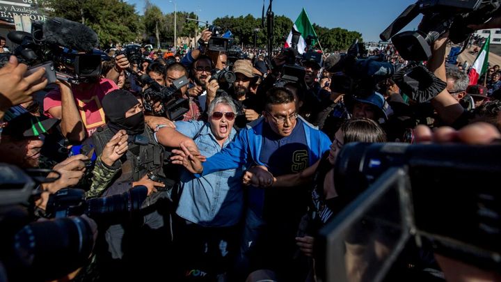 Migrantes desatan protestas en Tijuana