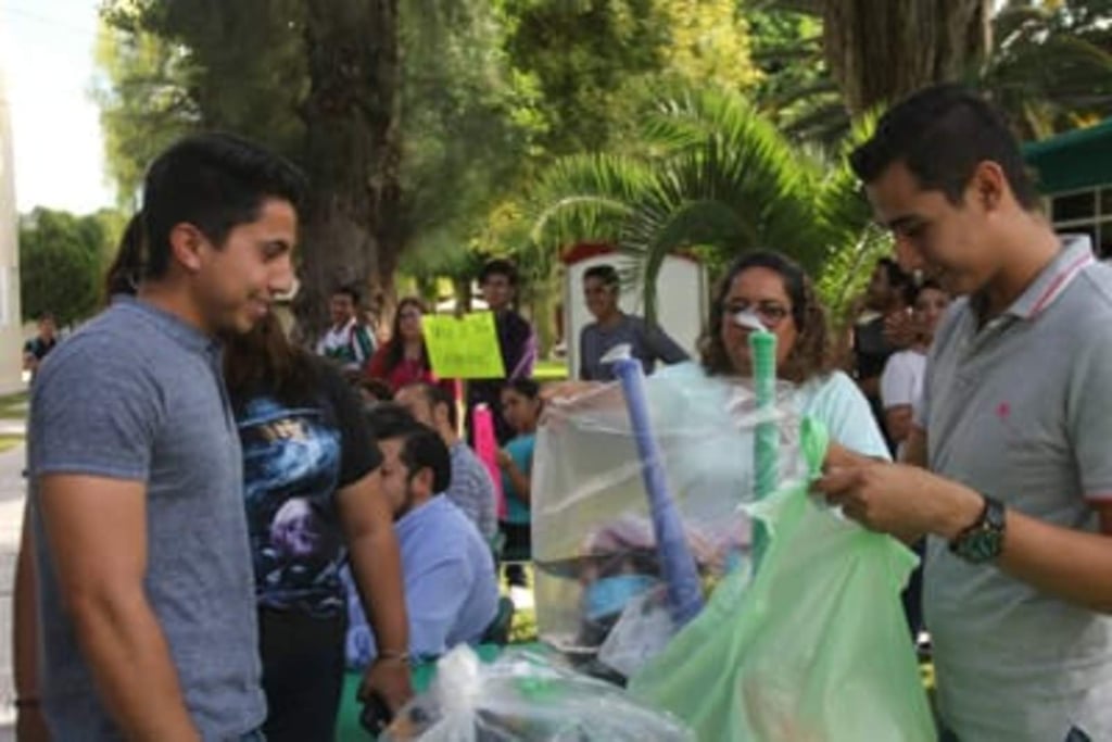 Facultades de UJED inician colecta de juguetes