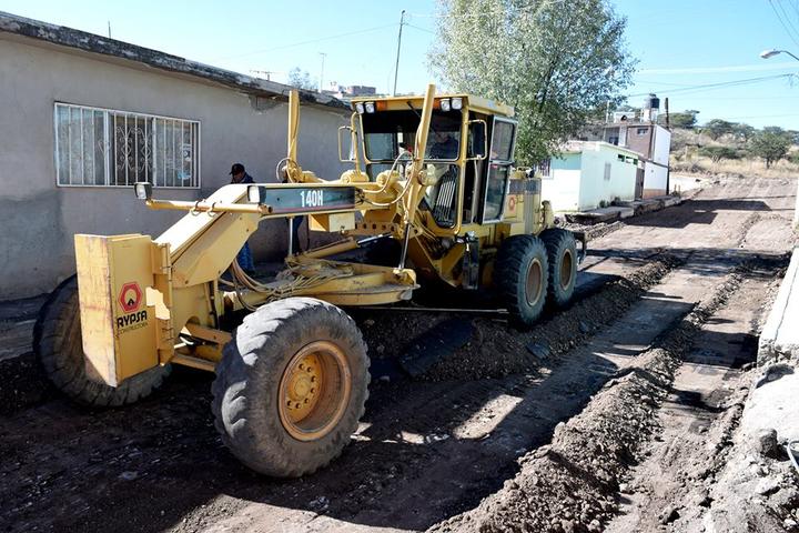 Persiste 'compadrazgo' en obra, señala CMIC