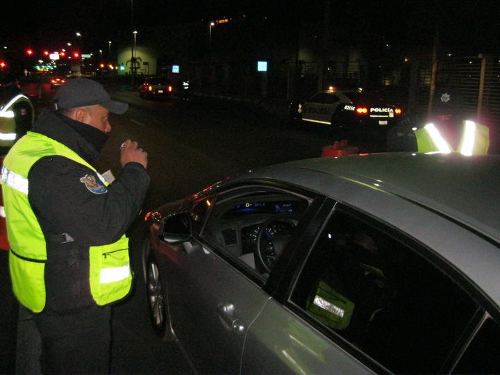 Arrestan a 46 que conducían en segundo grado de ebriedad