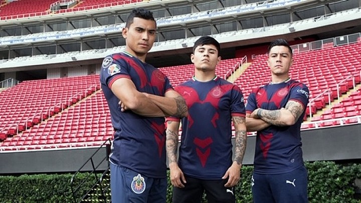 Playera alterna del Rebaño Sagrado