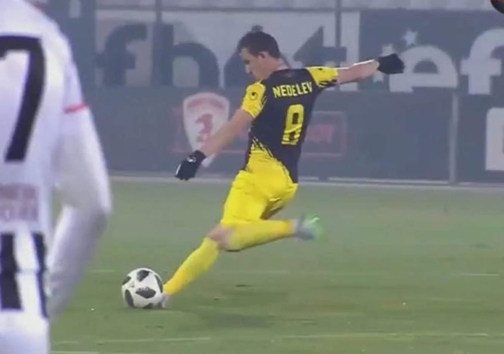 VIDEO: El espectacular gol marcado desde medio campo