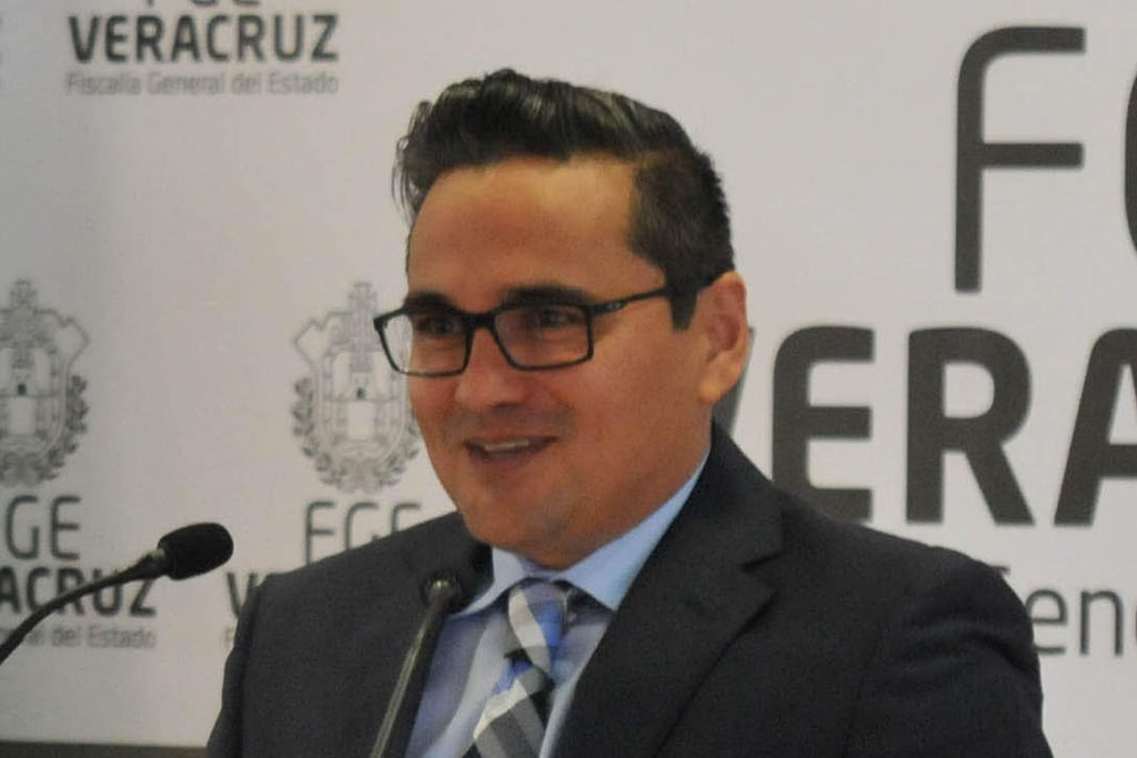 'Fiscal carnal' en Veracruz enfrenta solicitudes de juicio político