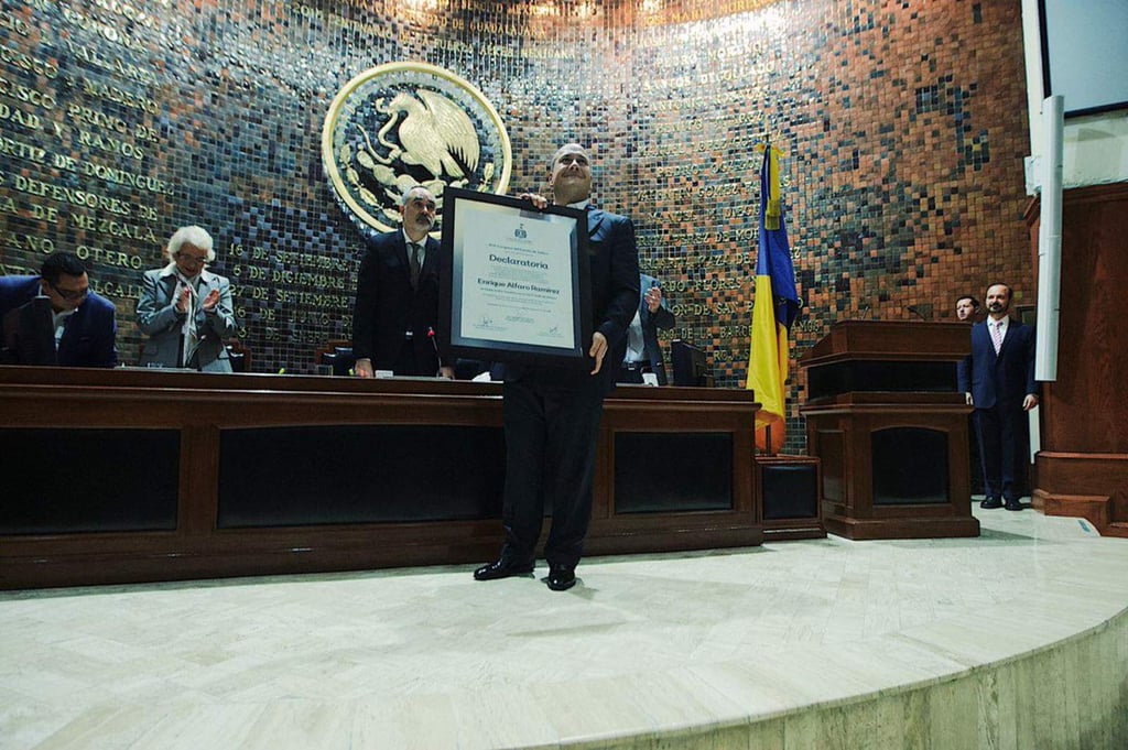Enrique Alfaro asume gubernatura de Jalisco