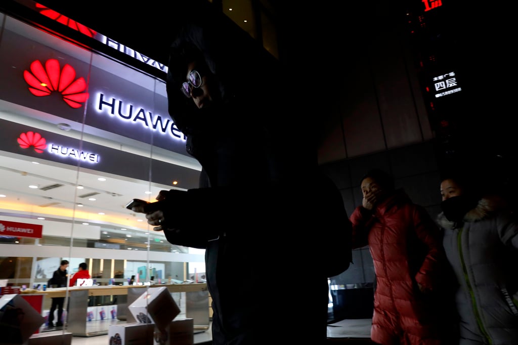 'Huawei usó SkyCom para evitar sanciones'