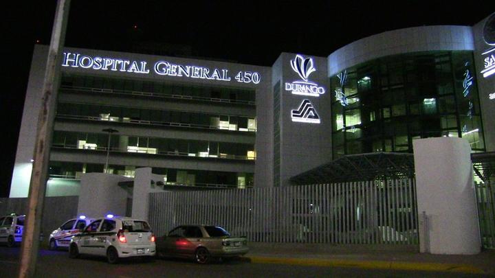 Volcadura en Centro de Durango deja dos lesionados