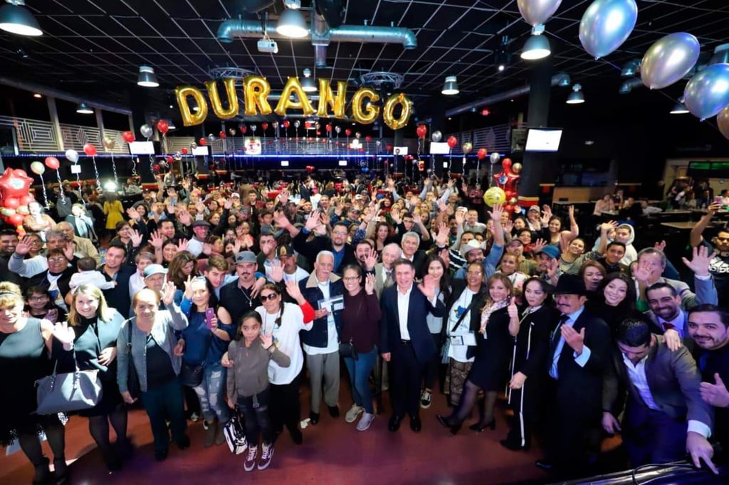 Familias de Durango se reúnen en Los Ángeles tras décadas sin verse