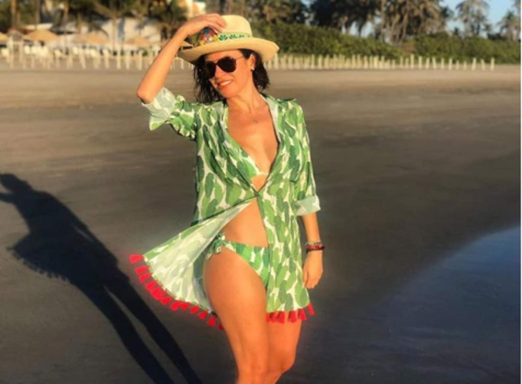 Ingrid Coronado luce sexy en la playa