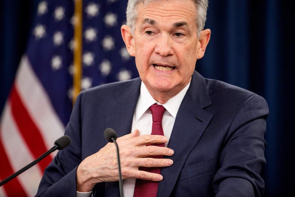 Puesto de Powell en la Fed no peligra, dice asesor de Trump