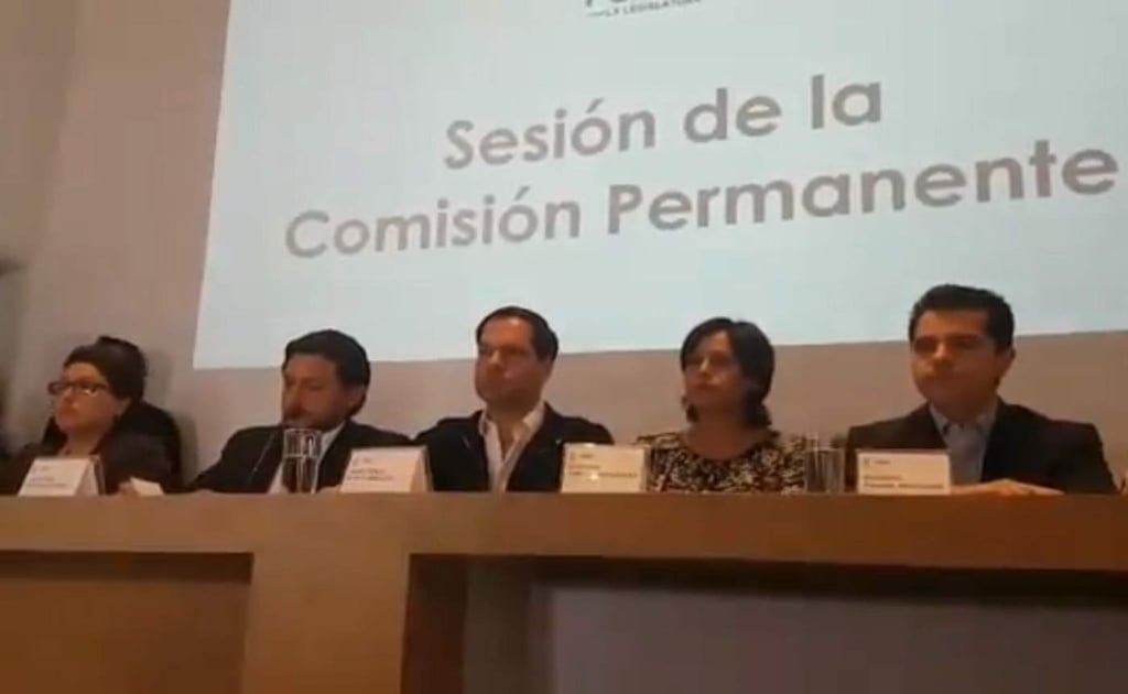 Congreso de Puebla inicia proceso para elegir gobernador interino