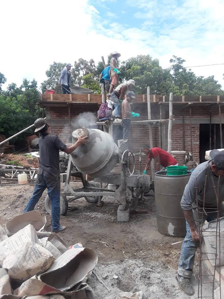 Priorizan construcción de baños y cuartos