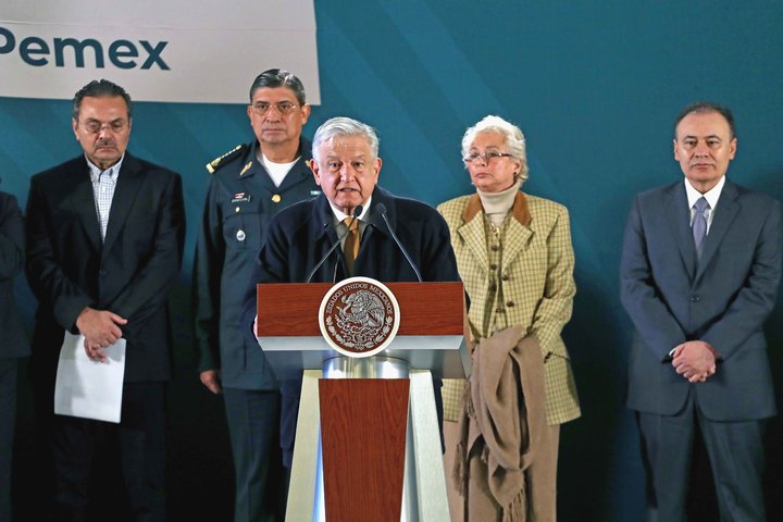 AMLO responde: 'no debí decir mezquinos'