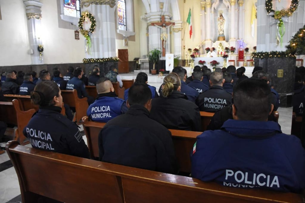 Festejan con misa el Día del Policía en Lerdo