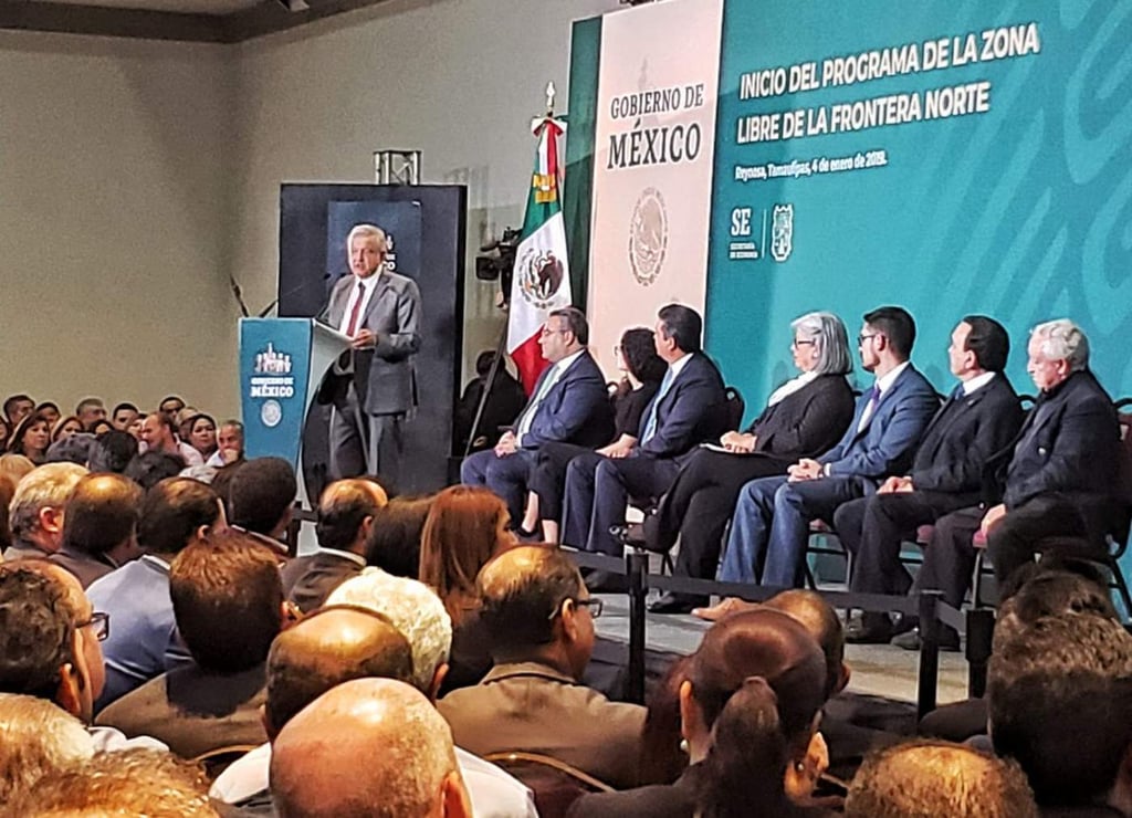 Zona libre fronteriza alentará economía, dice López Obrador