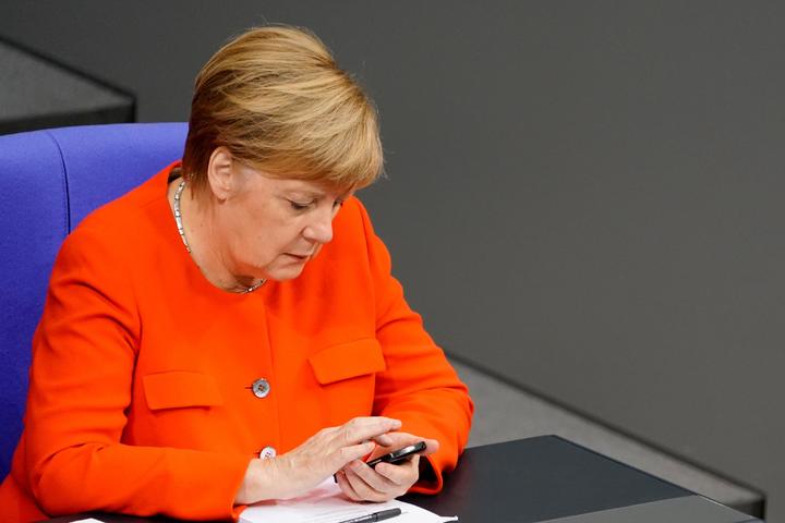 Hackean a políticos y celebridades alemanas