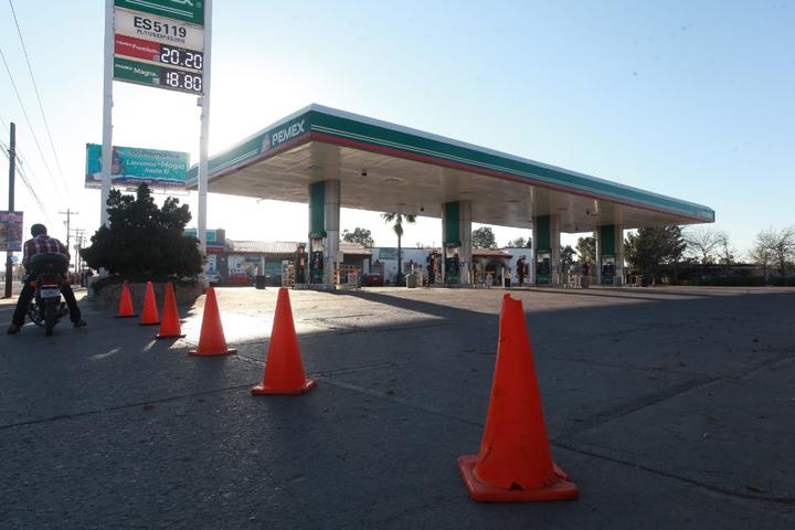 Se registra cierre temporal de una gasolinera en Durango