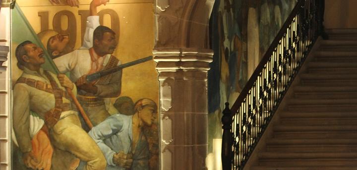 Urgente, rehabilitar murales del Museo de Villa