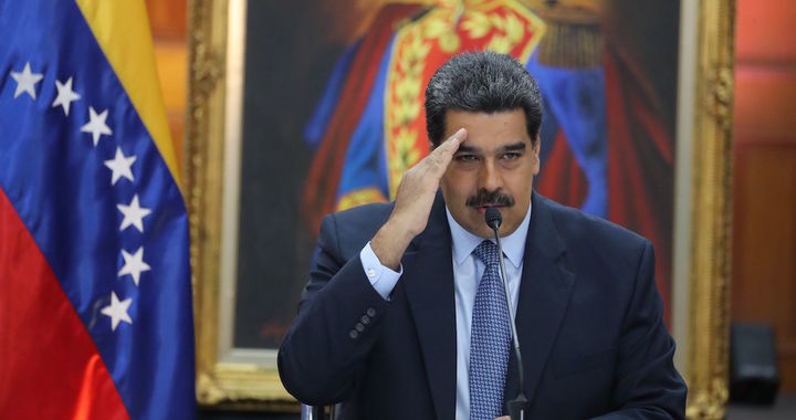 Asamblea declara 'usurpador' a Maduro
