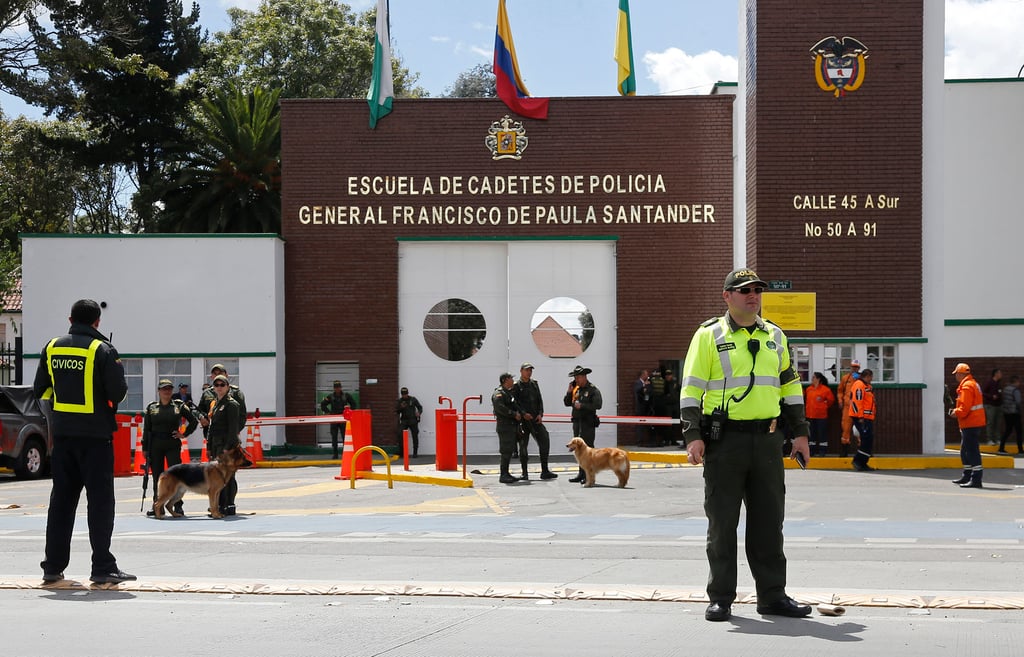 Carro-bomba revive terrorismo en Bogotá