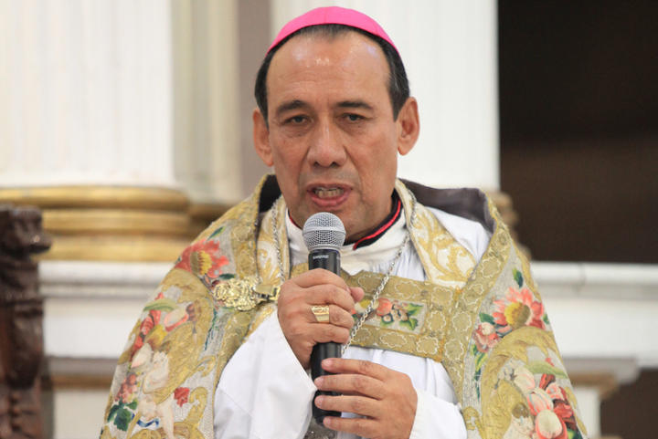Cambian a Tlalnepantla al Arzobispo Antonio Fernández Hurtado