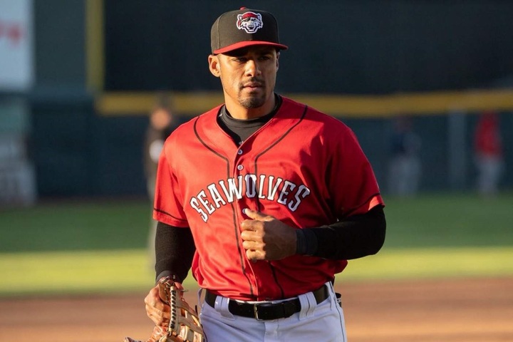 Generales refuerza el outfilder