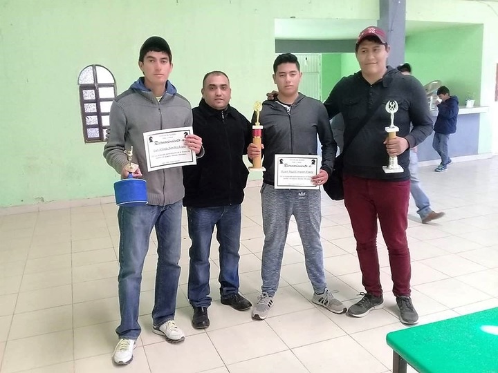 Festejan 100 años  de fundación con torneo de ajedrez