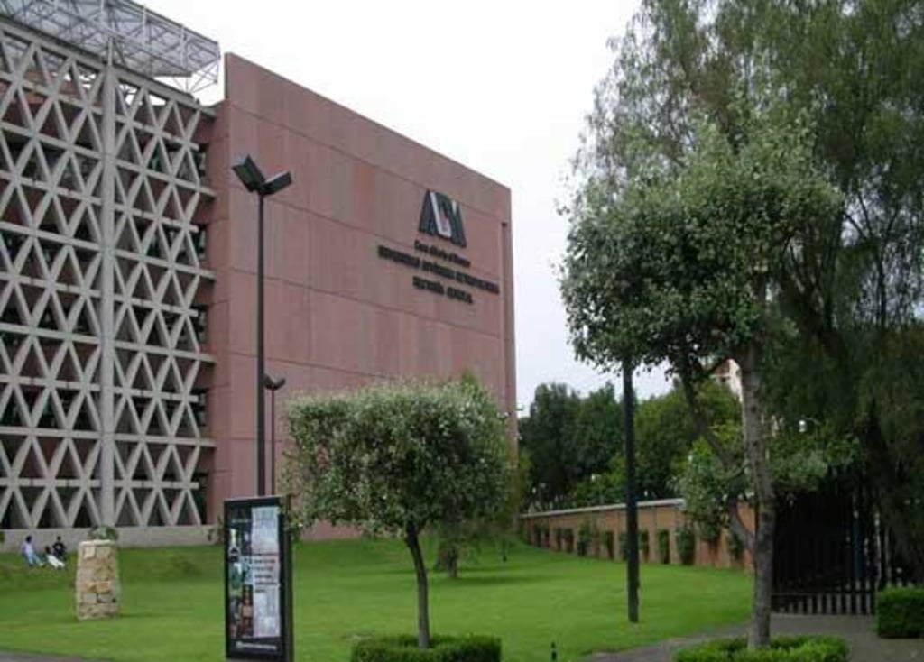 Sin presupuesto la AMC