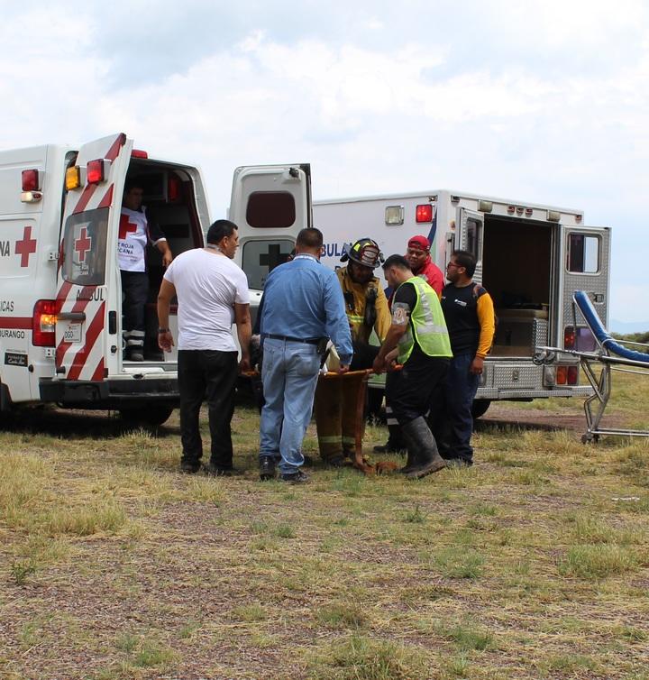Localizan avioneta desplomada en Durango; hay dos lesionados