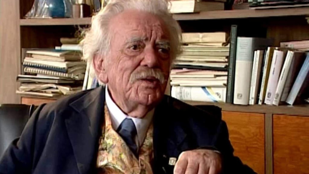 2013: Ve la última luz Rubén Bonifaz Nuño, uno de los poetas más altos en lengua española