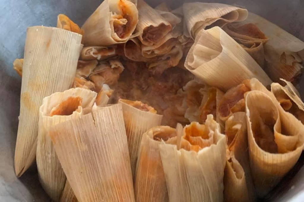 Exhorta IMSS a moderarse en consumo de tamales y pozole
