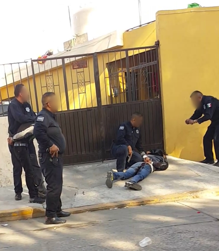 Enfrentan policías a ladrones; 2 detenidos