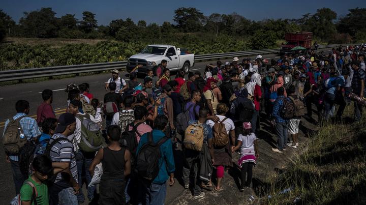 Aumenta EU apoyo a México ante caravanas de migrantes