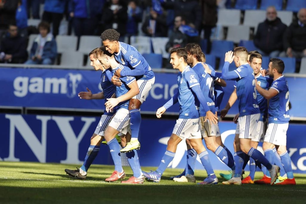 Real Oviedo gana 2-1 a Cádiz; Alanís fue titular