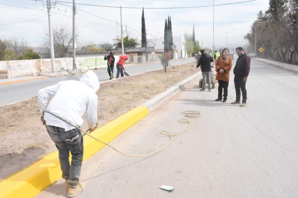 Mejoran espacios en Ciudad Villa Juárez